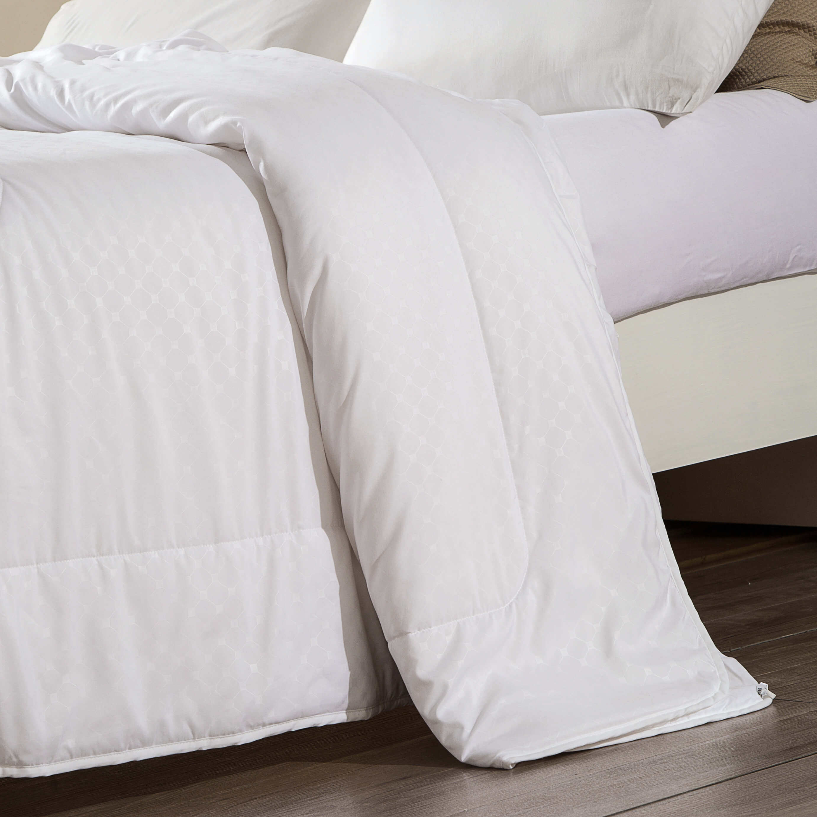 被子lovo乐蜗罗莱家纺冬季保暖芯防二合一蚕丝纤维蚕丝被