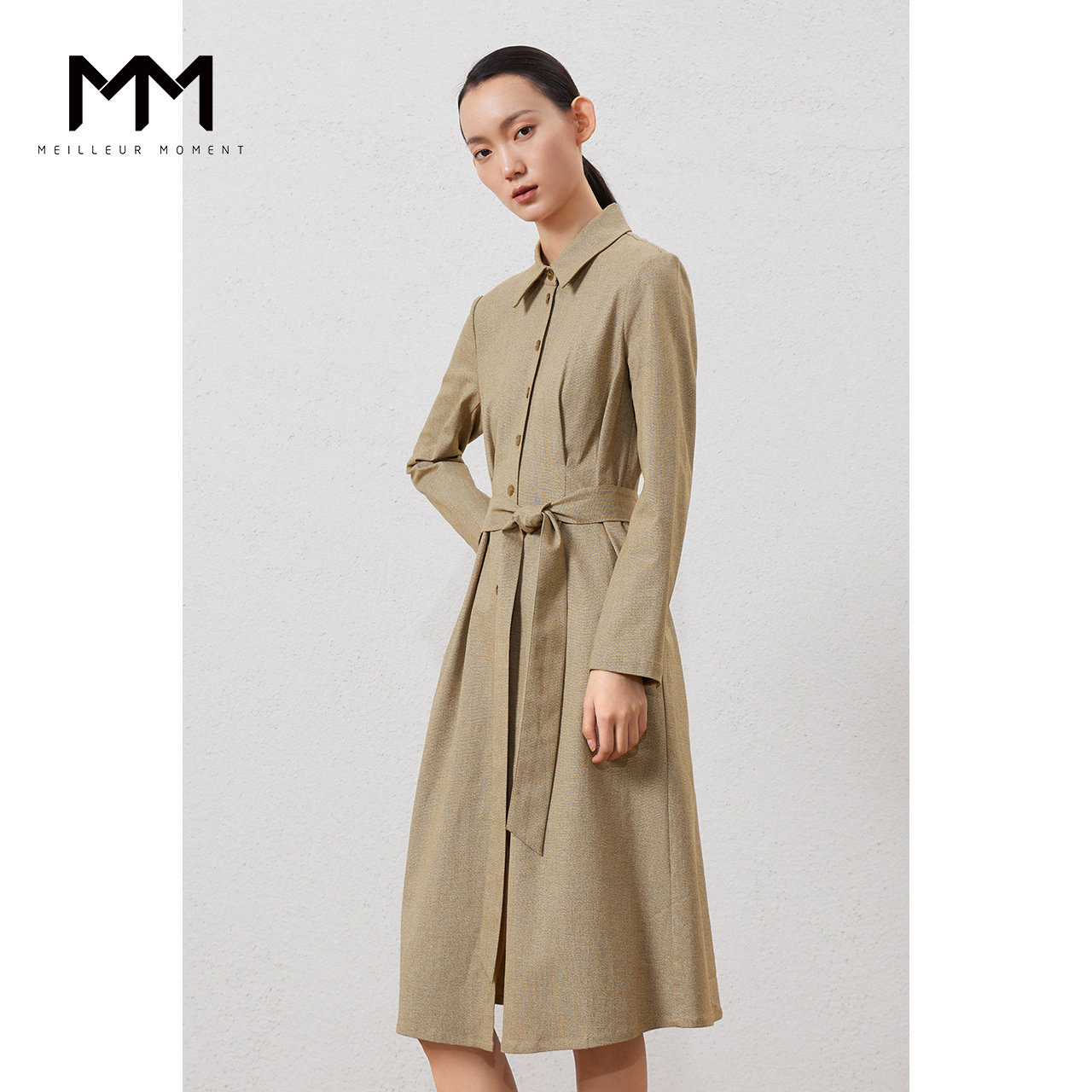 商场同款mm麦檬2020年新款冬装收腰细条纹长袖连衣裙