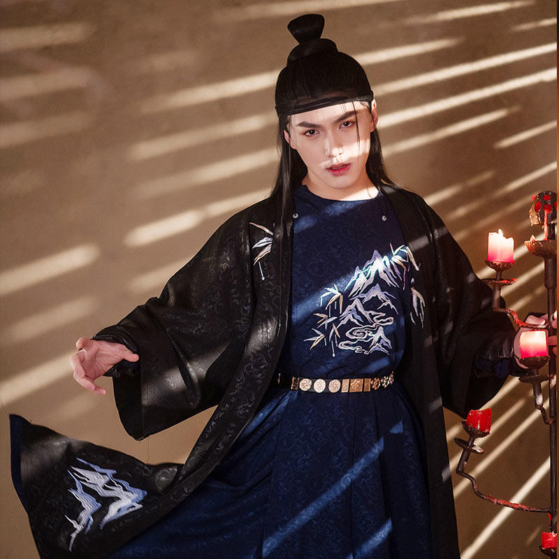 天涯呦呦鹿鸣原创汉服男女唐圆领袍中长款春秋冬刺绣日常cp装