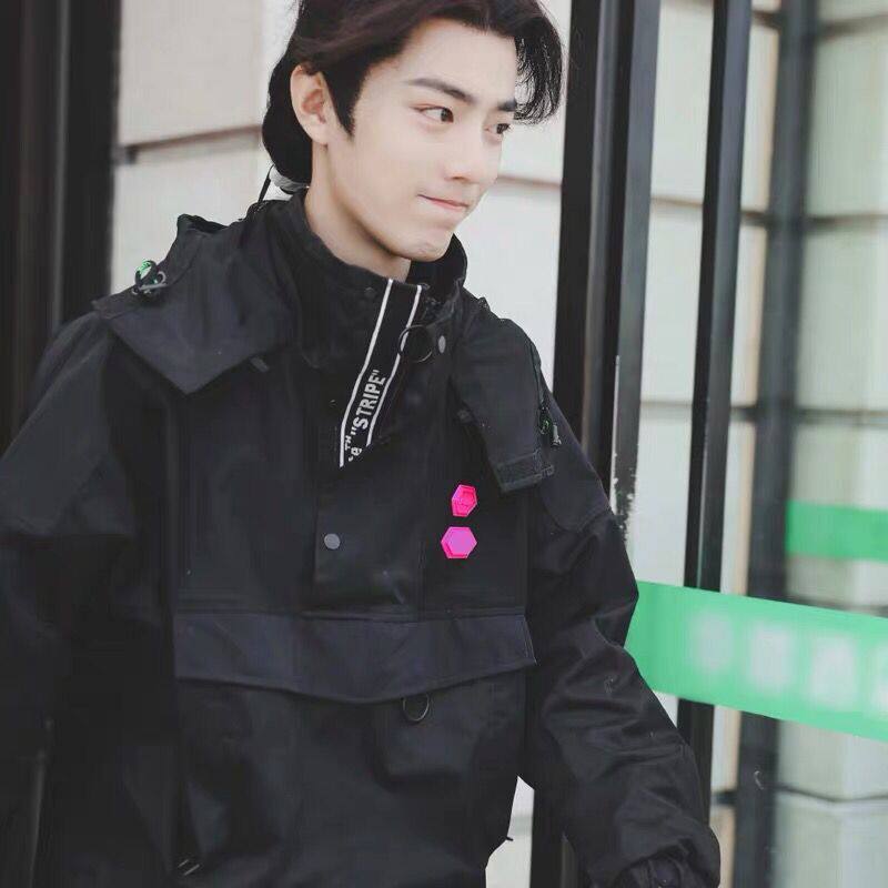 肖战同衣服2020新款连帽宽松工装黑色卫衣