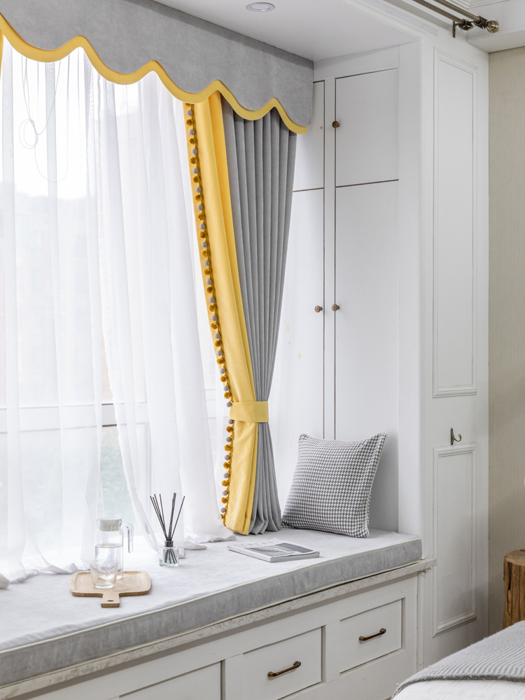 简约现代轻奢北欧客厅卧室飘窗窗帘纯色遮光定制窗帘