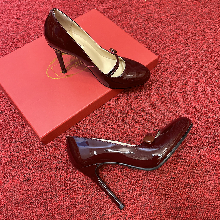 圆头细跟高跟鞋红色漆皮真皮女鞋镂空一字简约单鞋