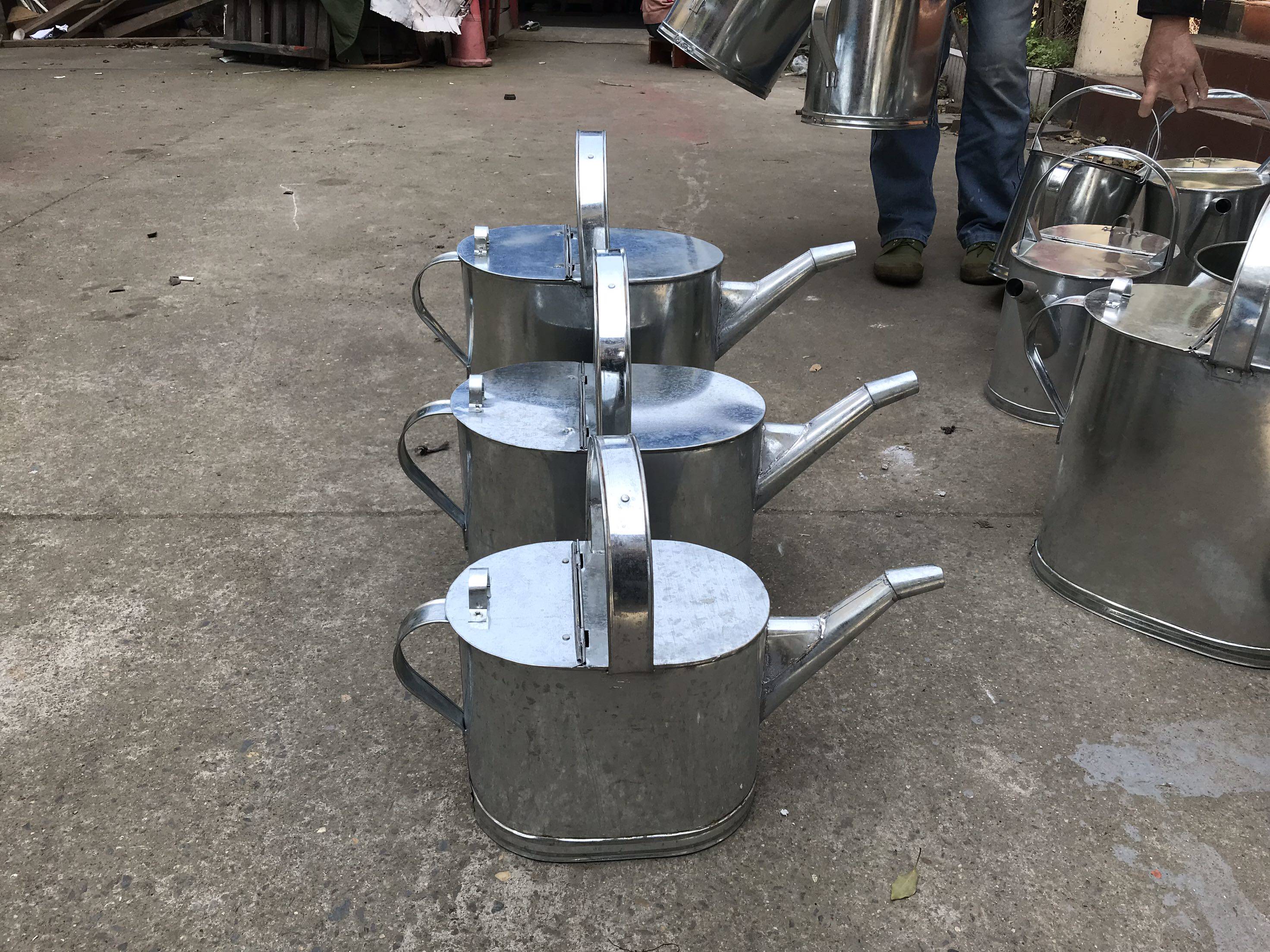 油桶手工手工制制作5l12l20l白铁皮加油长嘴备用油箱