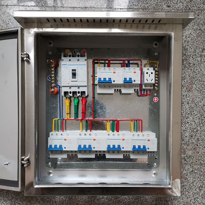 定做低压成套配电箱三相四线电表工地二三三级强电布线箱