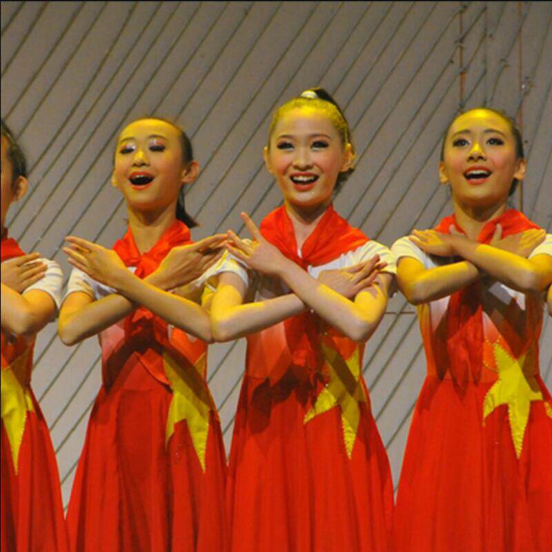新款儿童红领巾演出服中小学生诗朗诵大合唱少先队员舞台表演儿童演出