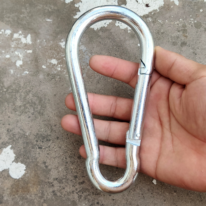 承重扣登山扣铁镀锌爬山扣户外挂扣迷你弹簧绳扣保险扣安全扣狗链