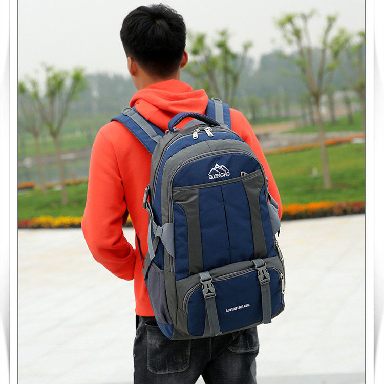 背包旅游双肩包男女大容量登山包休闲大号60升行李双肩背包