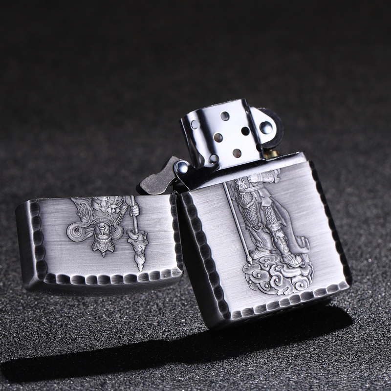 打火机zippo正版纯铜盔甲浮雕四大天王刻字防风男士zippo