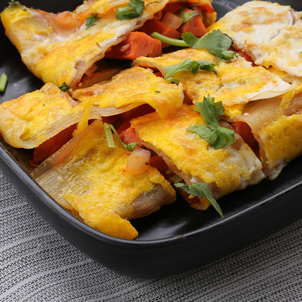 东北小吃美食 哈尔滨正宗烤冷面片真空家用商用 4袋烤冷面 4袋酱