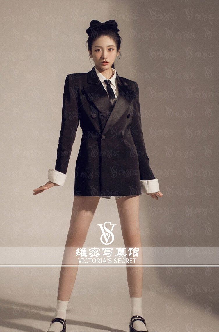 影楼西服摄影艺术照肖像写真主题杂志个人少女民族服装