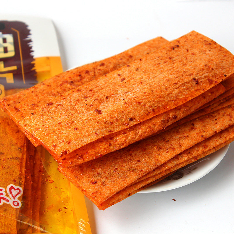 吴婷红油馍片82g*3/5/10包麻辣片干辣片辣条儿时的味道零食好吃的