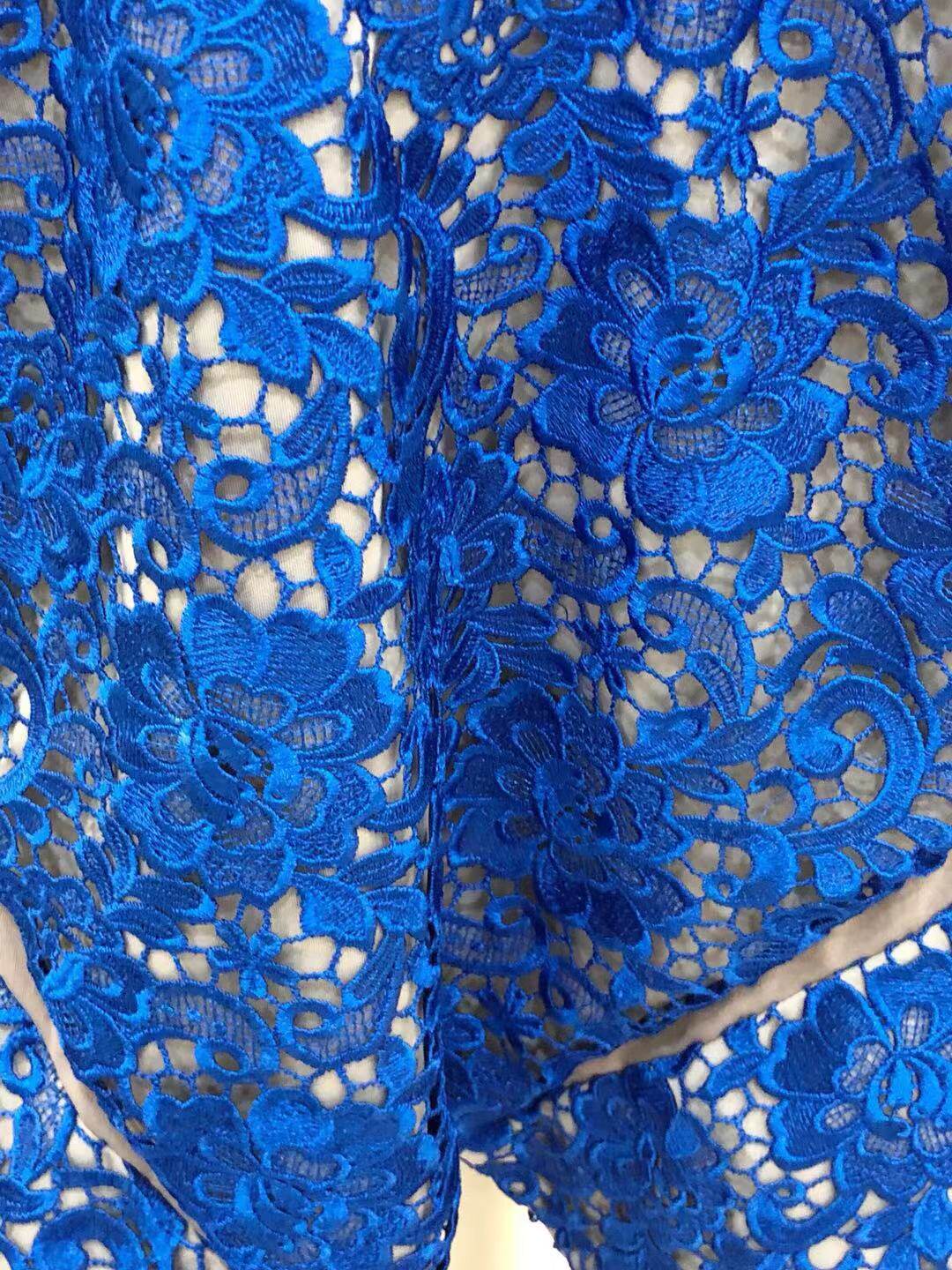 threefloor品牌蓝色无袖经典刺绣蕾丝蕾丝花花朵连衣裙