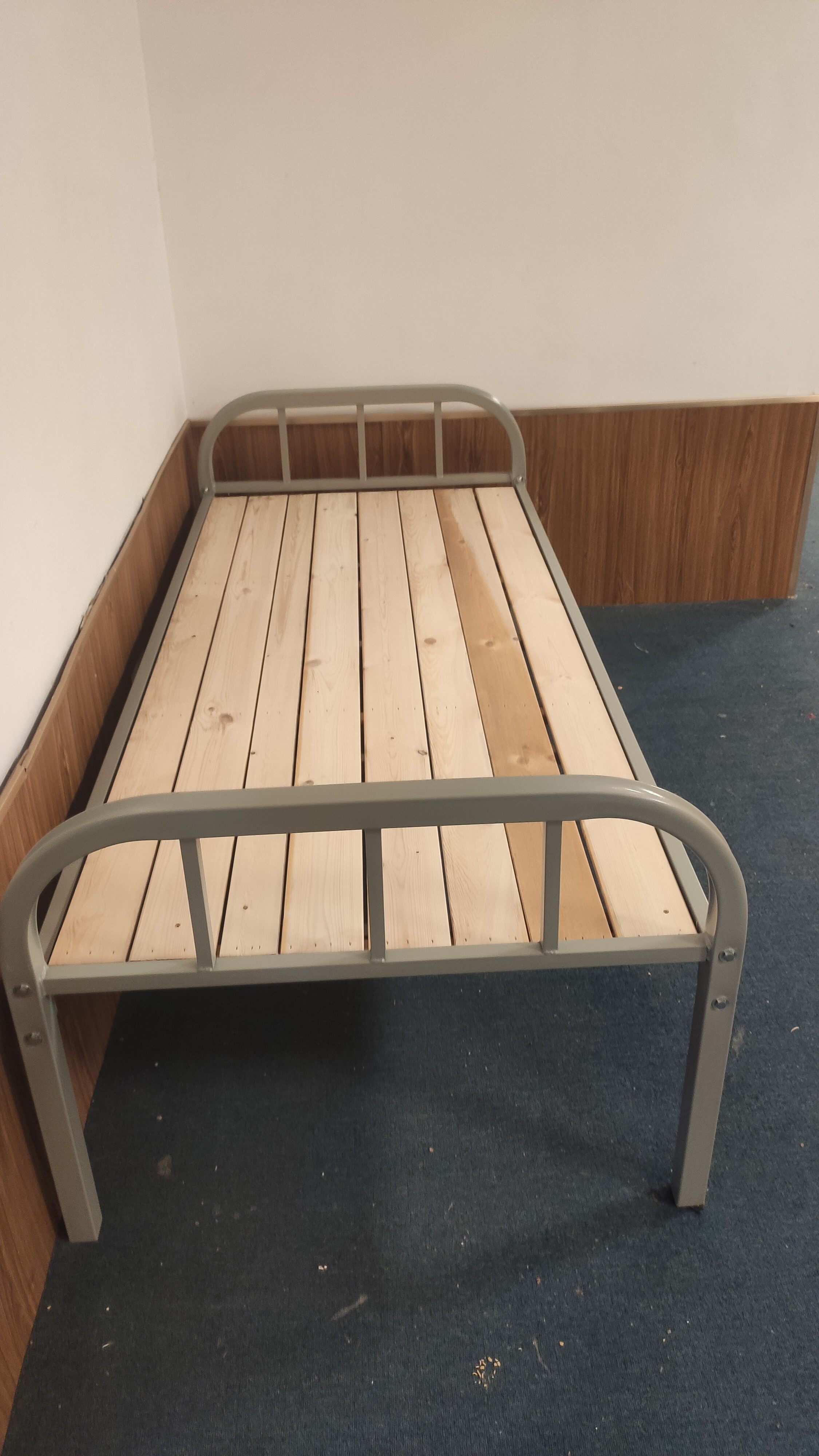 加厚铁艺单人床单层员工宿舍09米12米板床学生铁艺