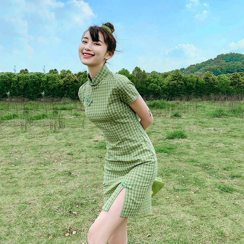 改良旗袍2022年新款女夏年轻少女绿色格子学生旗袍