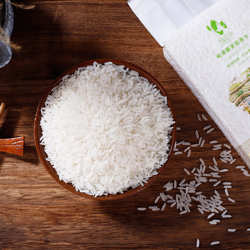 柬埔寨礼品大米500g一斤真空真空包包装小袋米砖大米