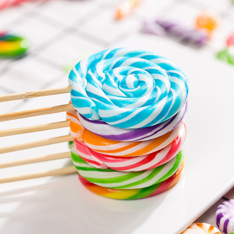 七彩虹惊爆口味混合卡通超大波板可爱散装创意棒棒糖发糖果韩国