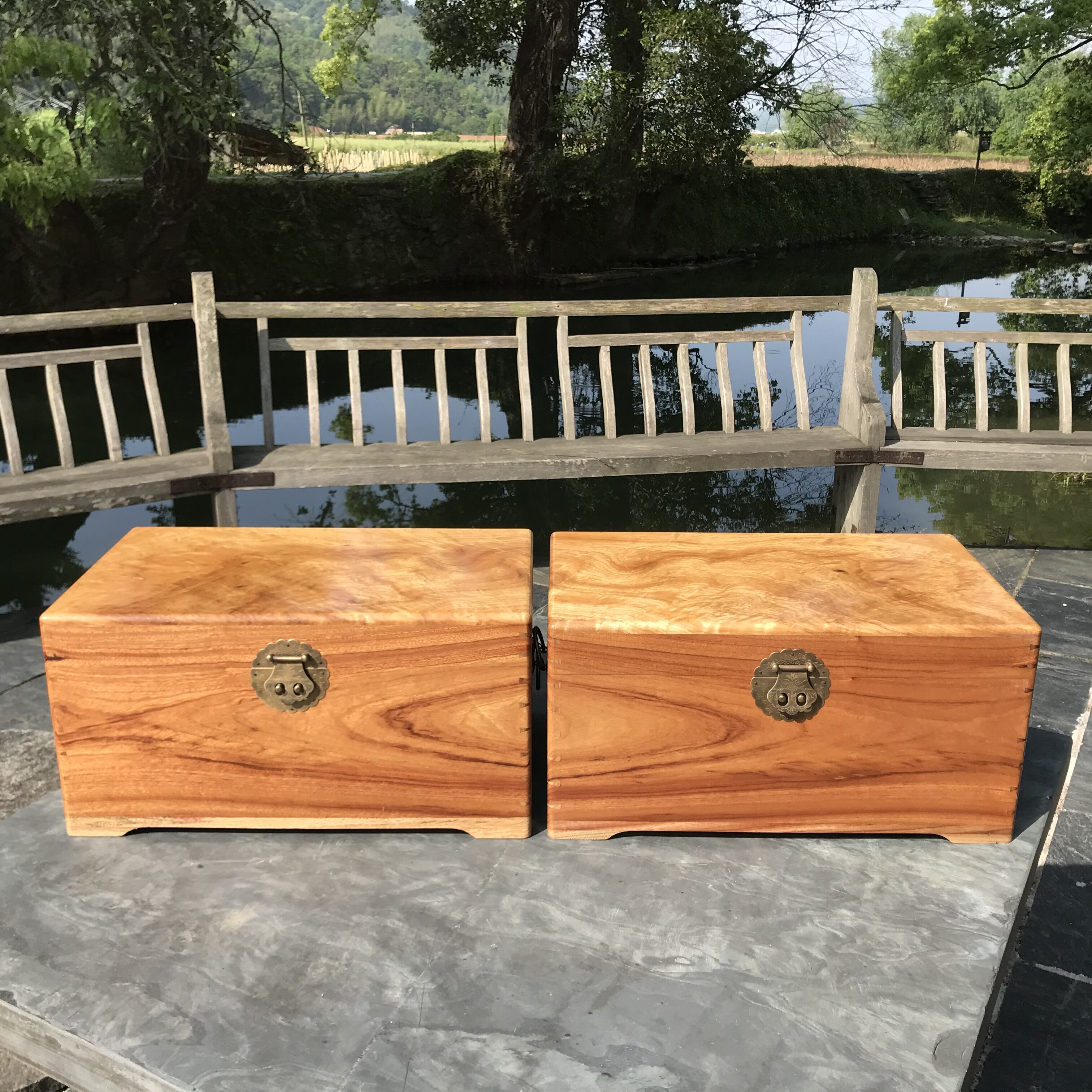 樟木香樟木箱婚嫁首饰箱子古风收纳带锁整板藏箱