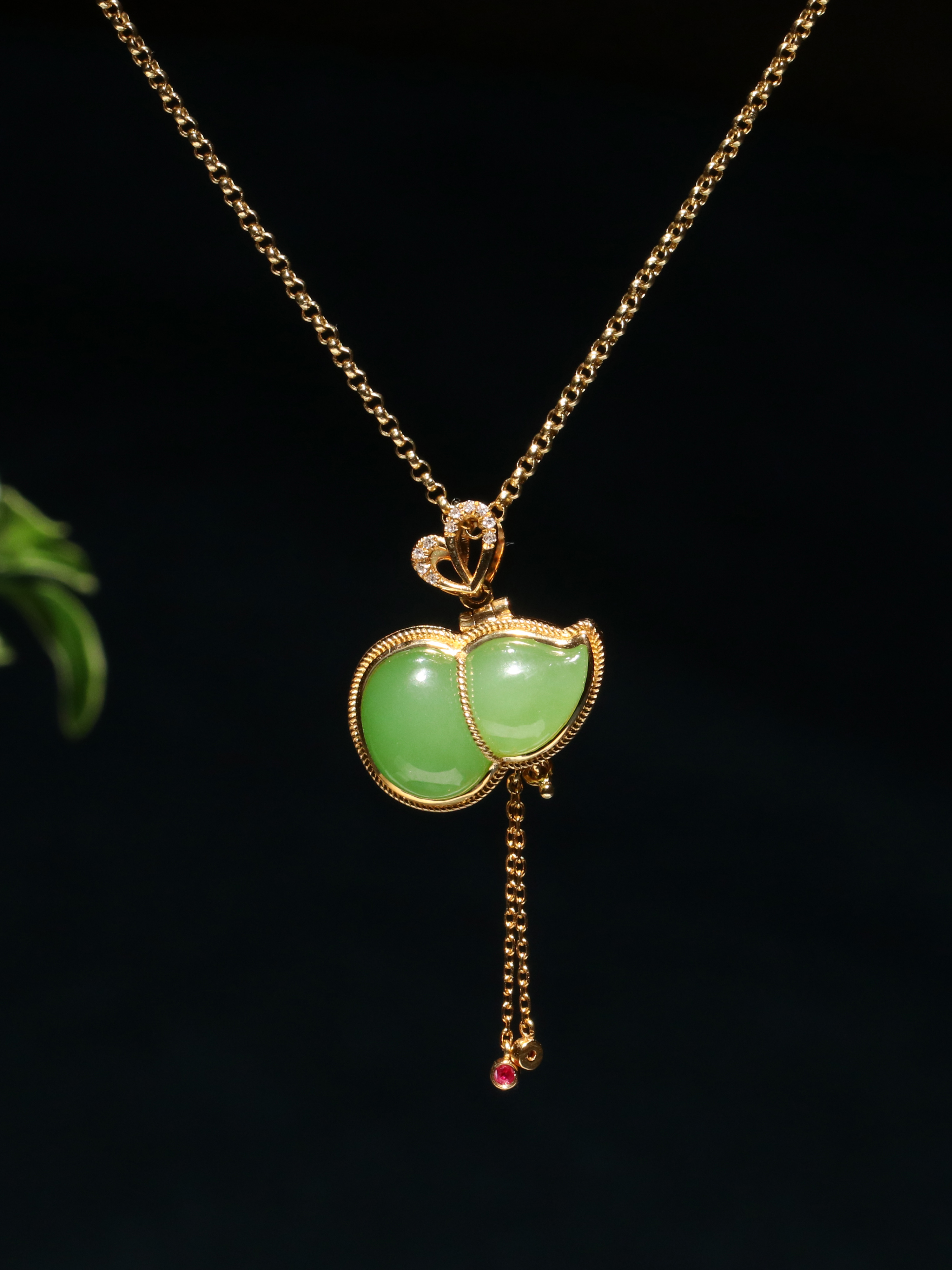 吊坠轻奢18k金镶玉新疆和田葫芦项链少女锁骨颈饰