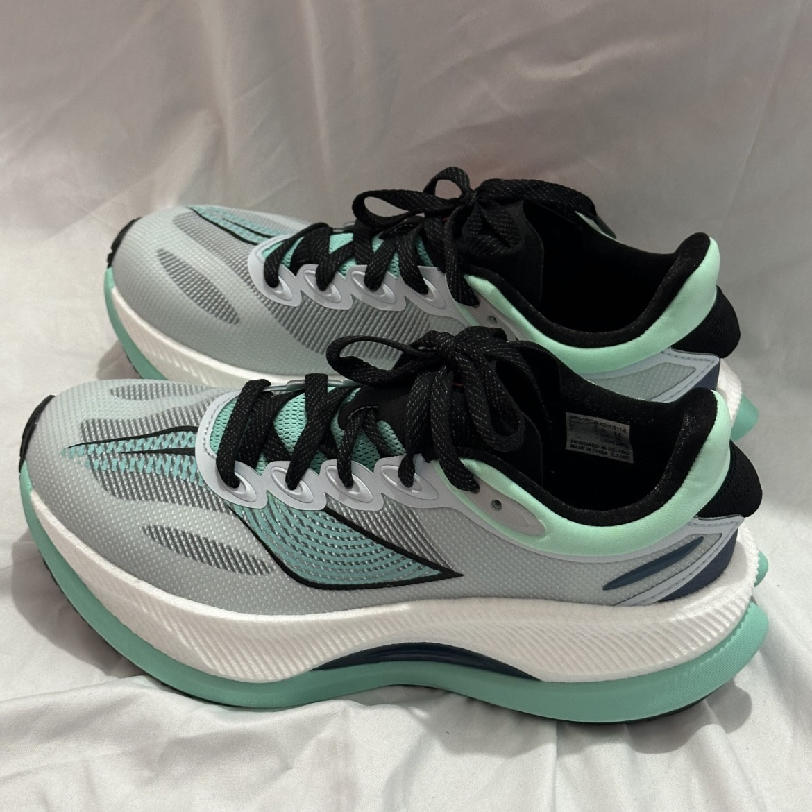 亲测~李宁2024新款越影4pro男子运动轻便透气缓震耐磨跑步鞋arhu011