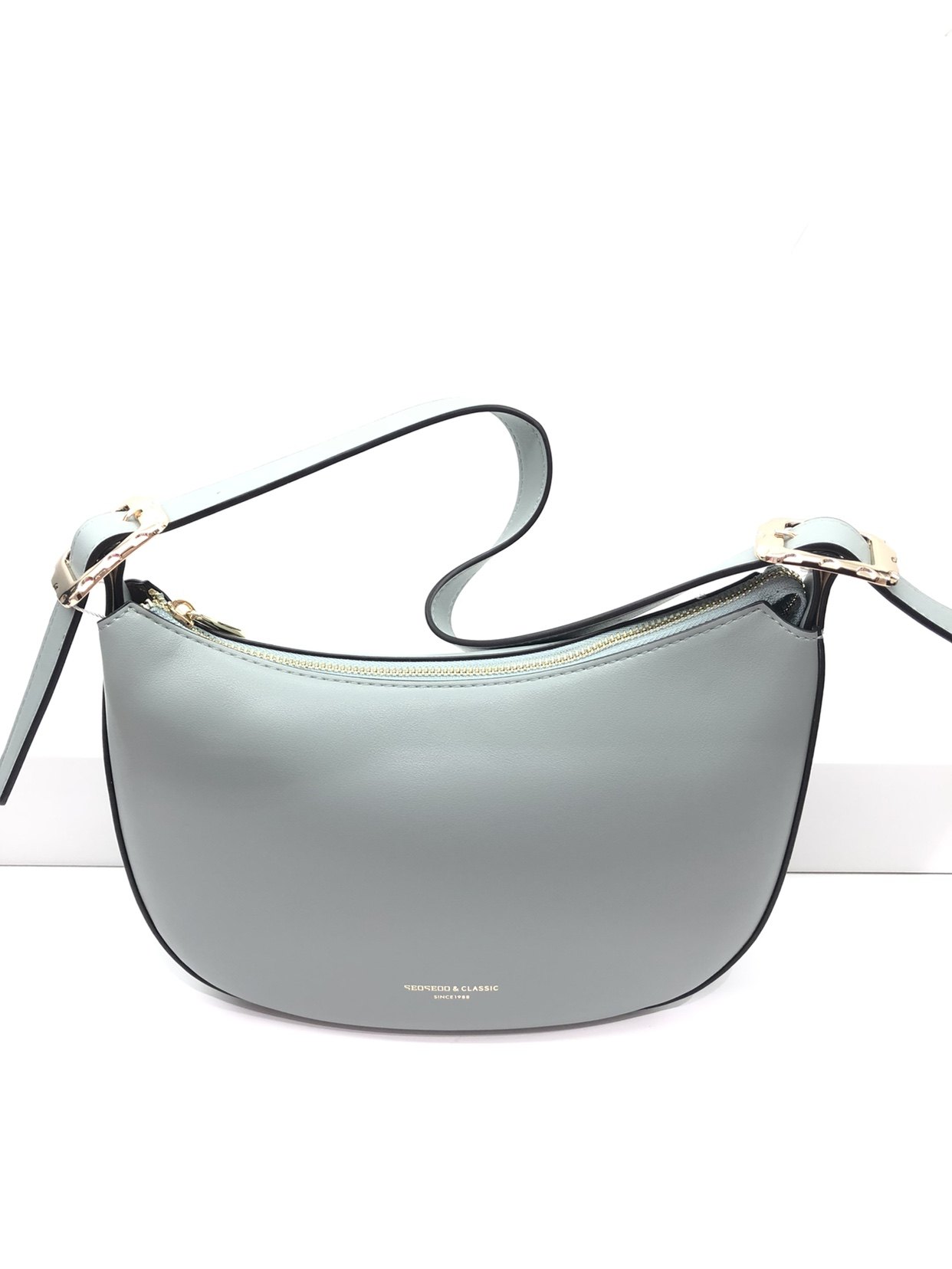 seoseoo大容量秋冬包秋冬饺子新款袋鼠2022女包包包女通用款女包