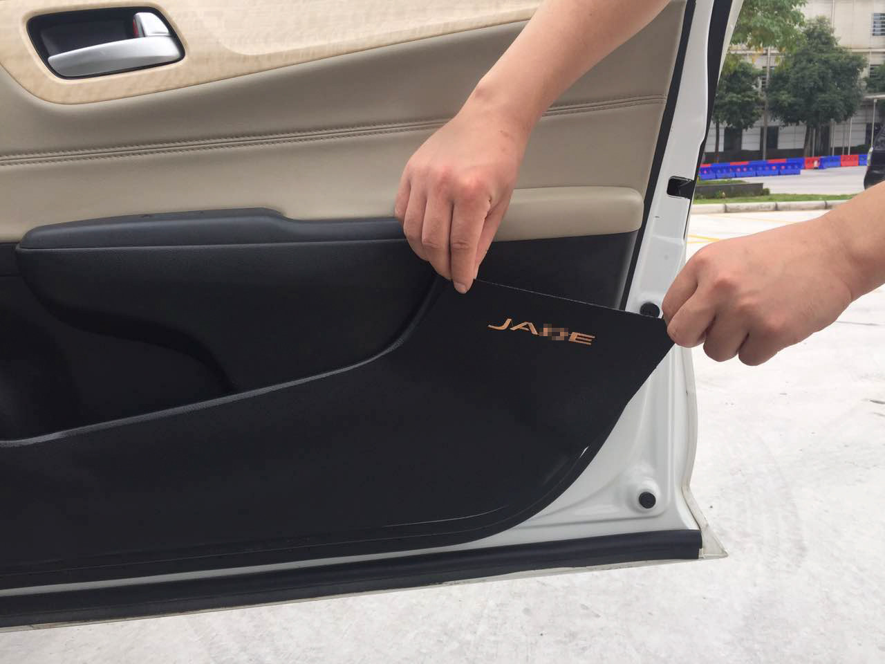 专用于13-20款本田新杰德车门防踢垫防滑垫内门保护垫防蹭垫改装