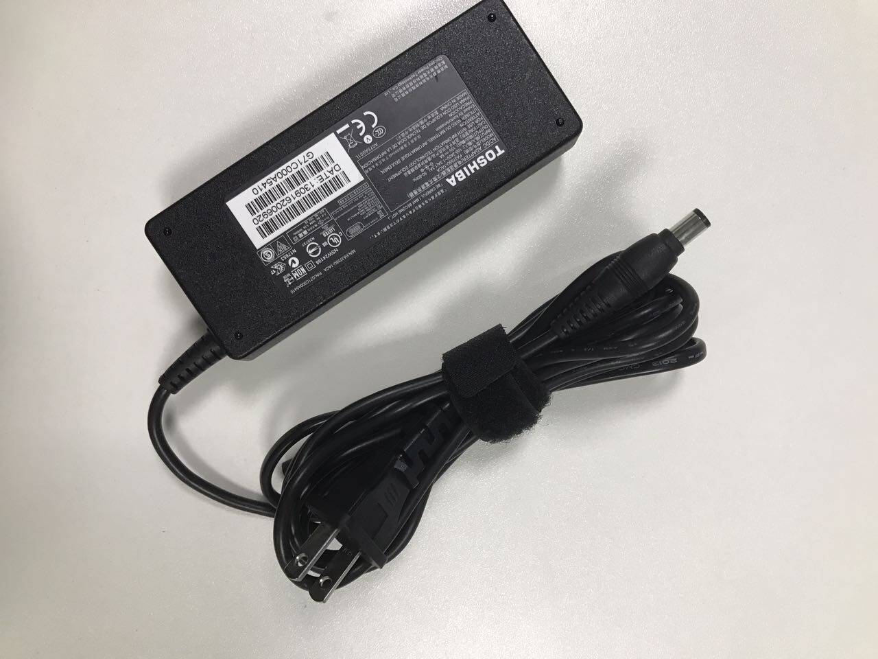 vs华硕笔记本充电器x550ca450cy481c电脑适配器19v3.