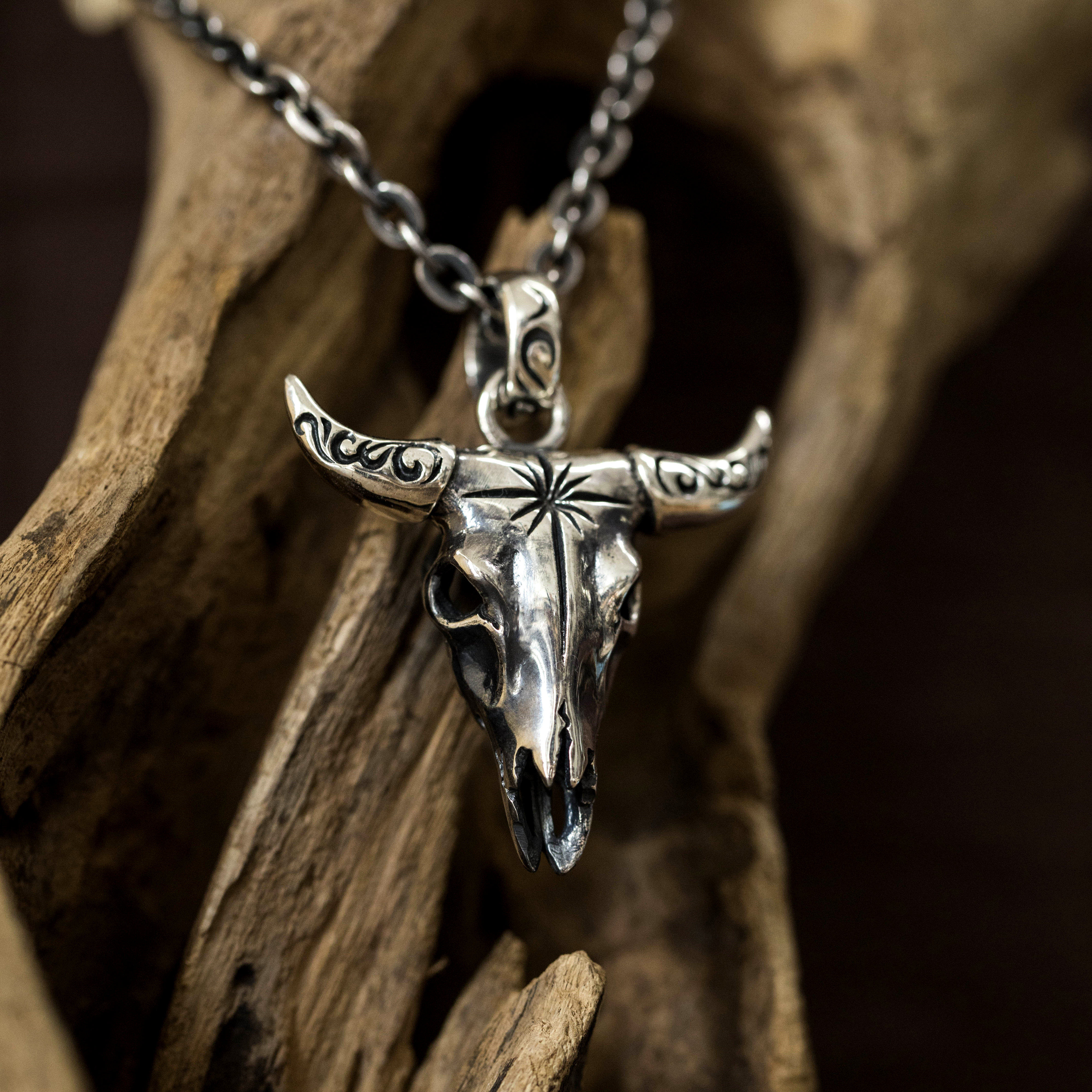 日本saad进口纯银牛头吊坠坠饰限量复古机车项坠