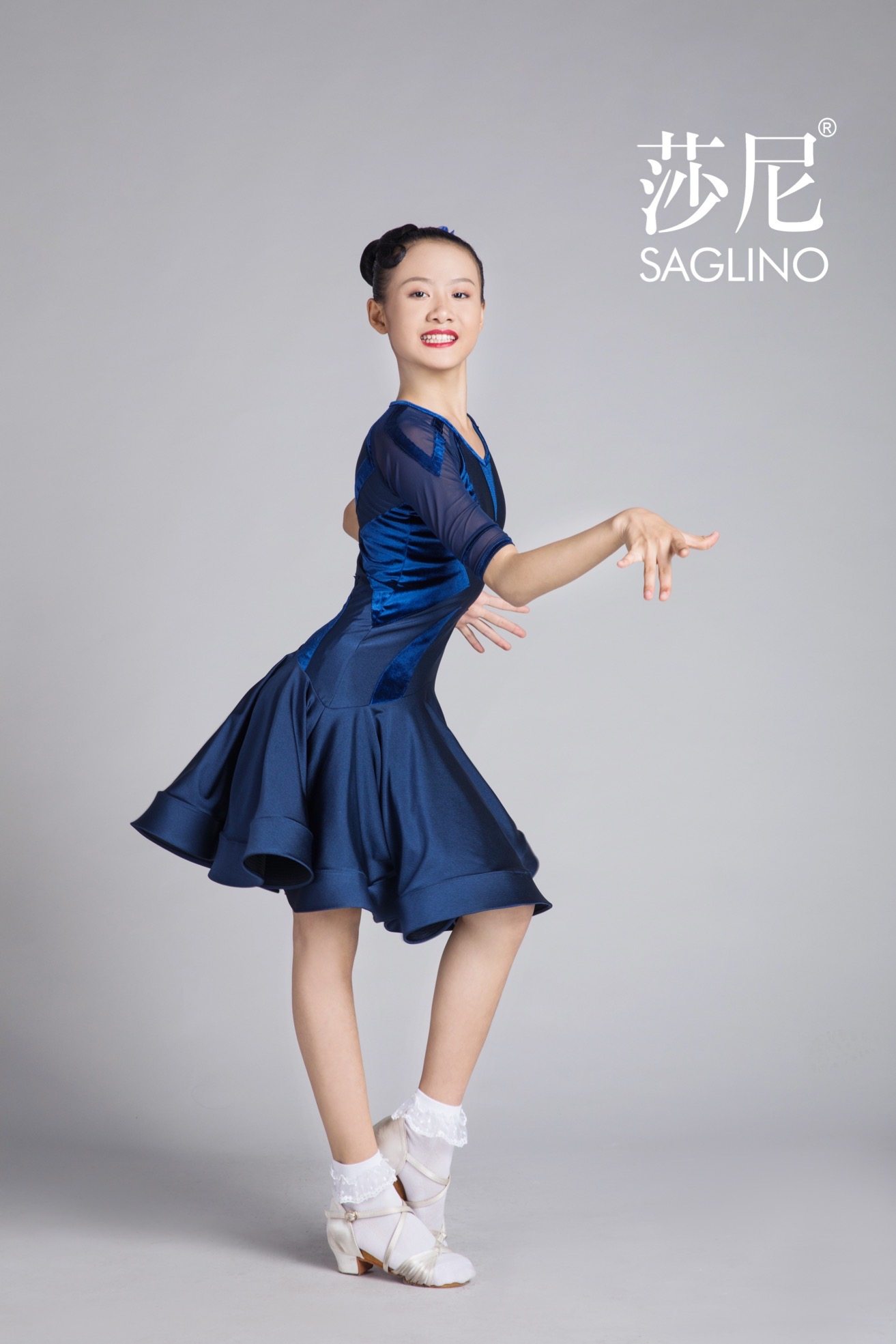 saglino莎尼少儿拉丁拉丁舞舞蹈服装定制国标舞演出服拉丁舞演出服