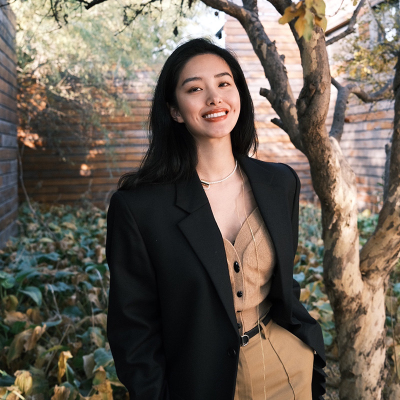 西装杨采钰高级面料法式设计黑色气质小西外套西装