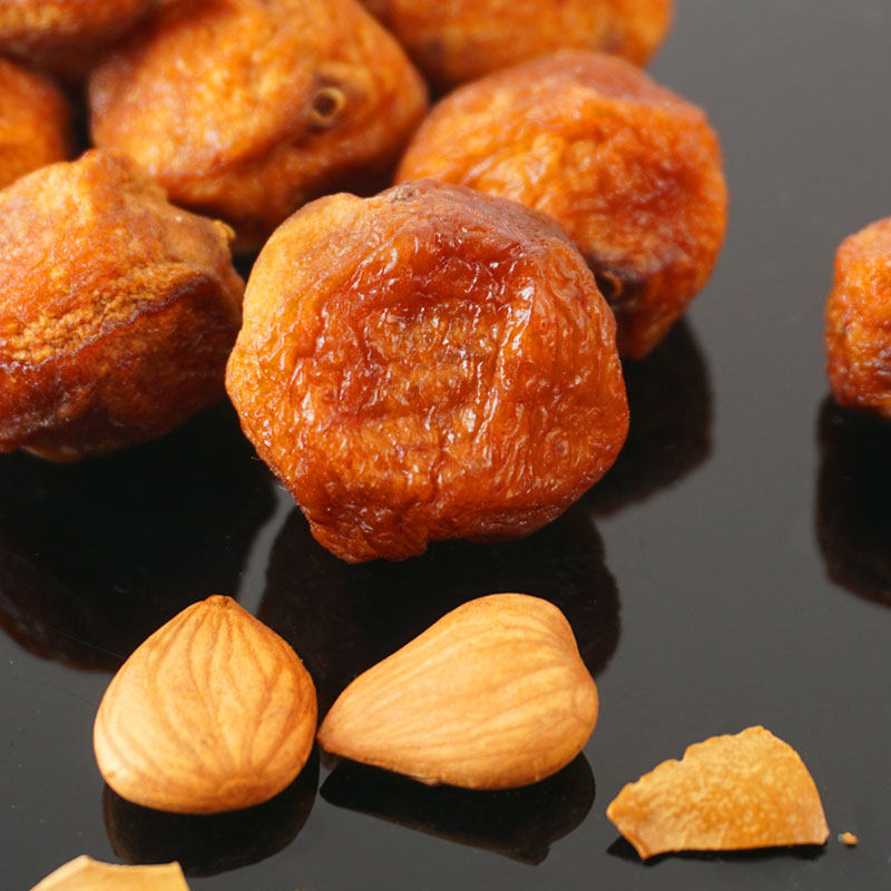 新疆吊死干杏树上四团吊干500g天然无添加杏干杏仁