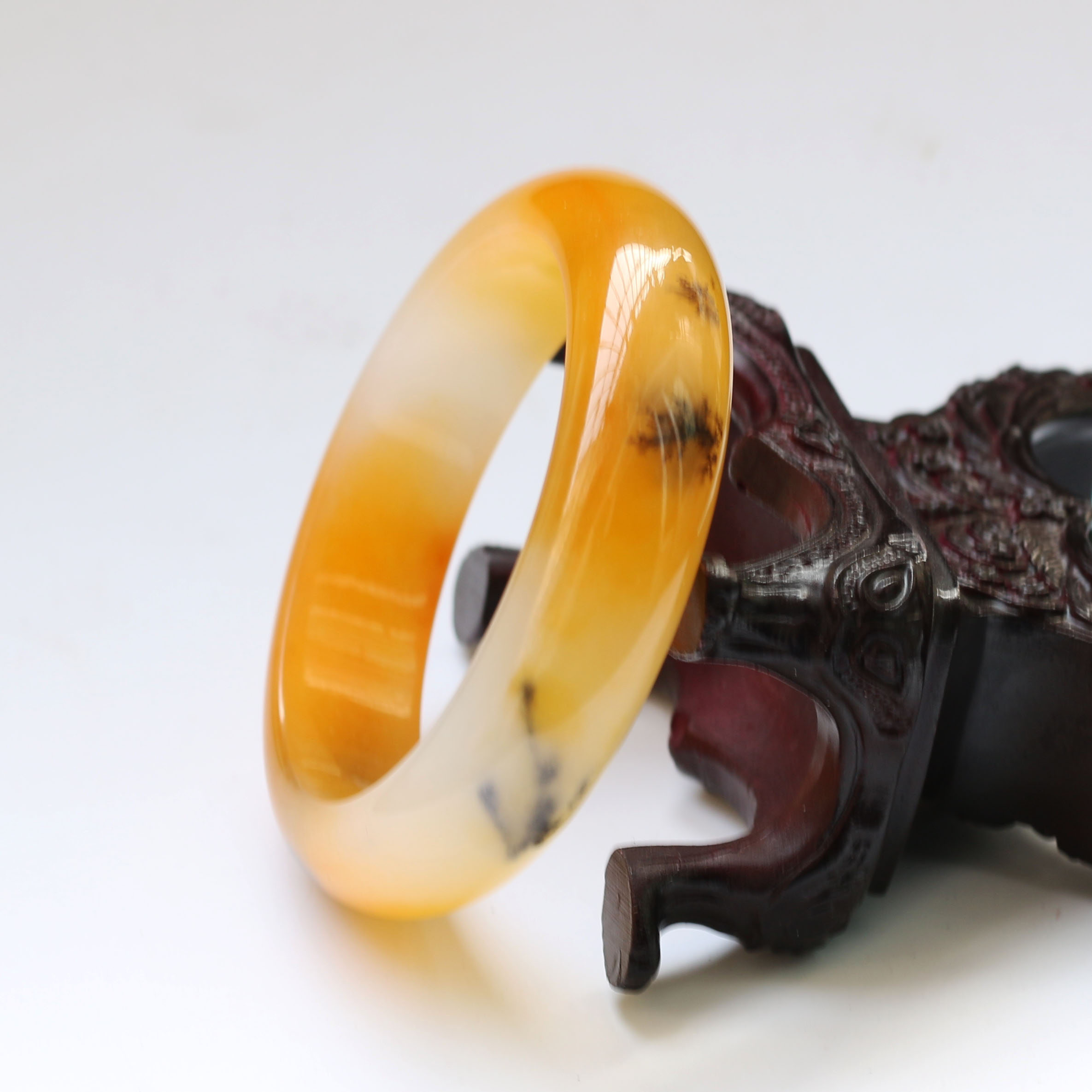 黄龙手镯玉手云南玉水水草玉鸡油黄草花女款手饰