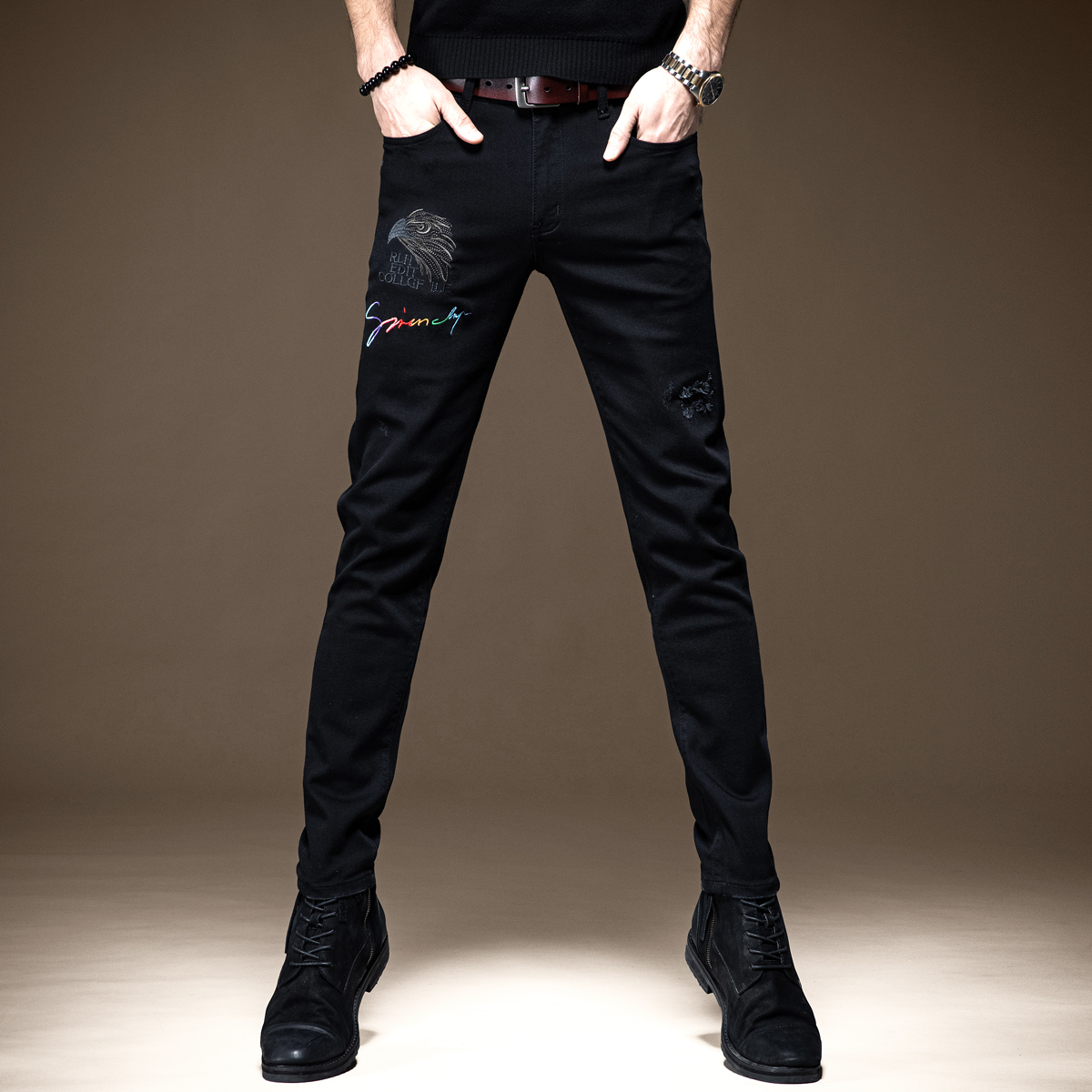 秋季新款雄鹰刺绣牛仔裤男潮牌帅气百搭小脚黑色弹力休闲修身长裤