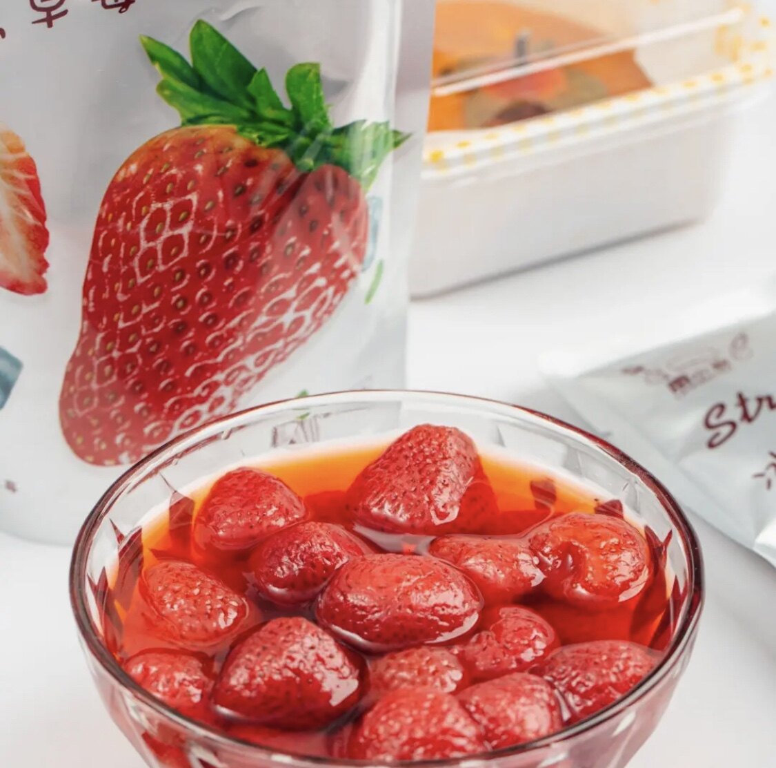 草莓雷小厨4瓶小雷冰冻水果罐头特产丹东400g牛奶其它