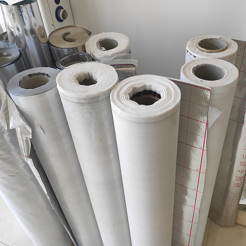 无纺布反射地暖专用铝箔防潮隔热30克50g80铝箔隔热膜