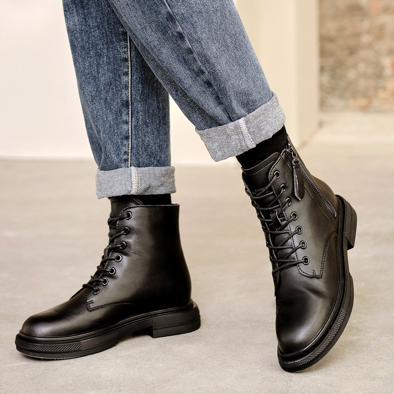 ief爱依服马丁靴女2020冬季新款韩版洋气加绒马丁靴