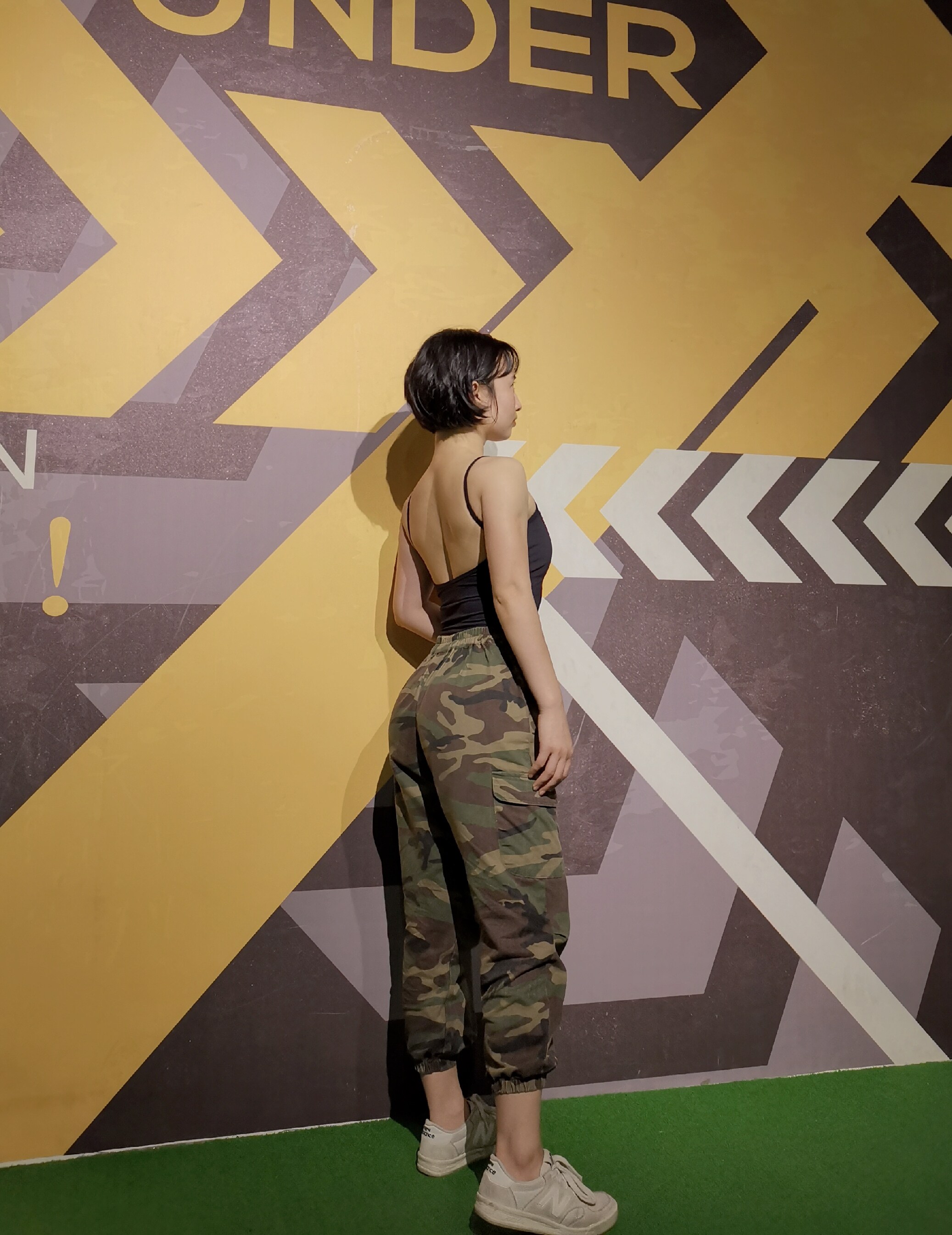 妙妙吊带露背健身背心上衣高强度运动服背心吊带