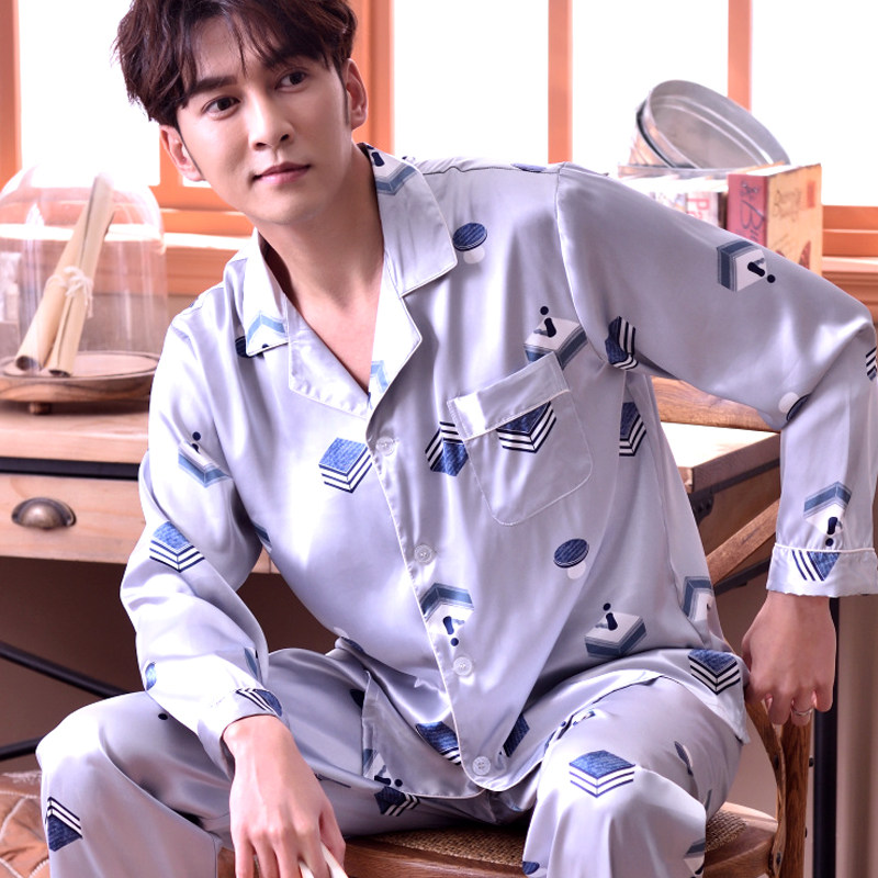 春秋薄款男人丝绸宽松睡衣男式加肥加大冰丝睡衣
