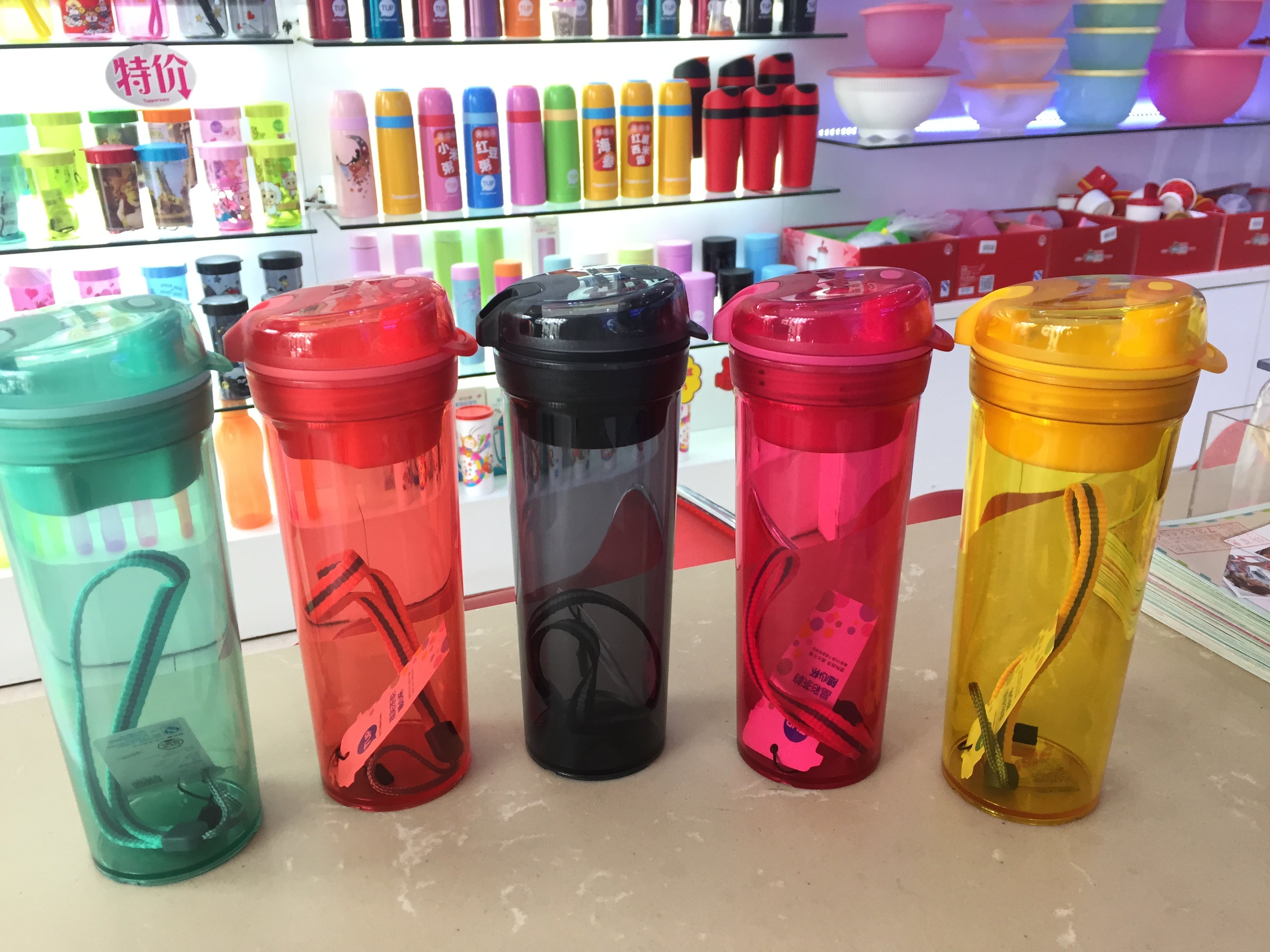 特百惠新品晶彩茶韵400ml杯子塑料便携创意学生随手杯