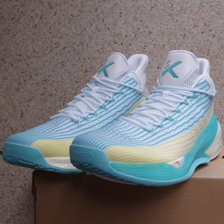 安踏新款汤普森四代kt4实战战战限量明星高帮篮篮球鞋