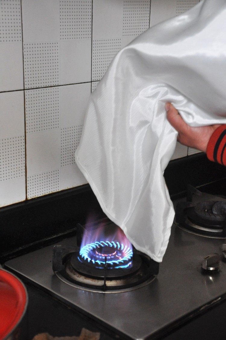 盒装12米灭火玻纤急救防护优质消防认证防火灭火毯