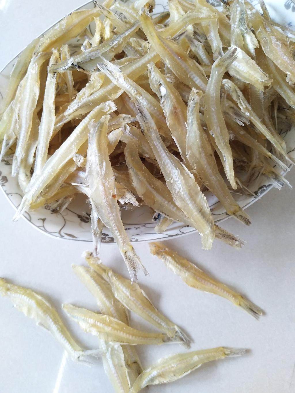 北海特产海鲜渔民自晒淡干野生生圆头白帆鱼鱼干