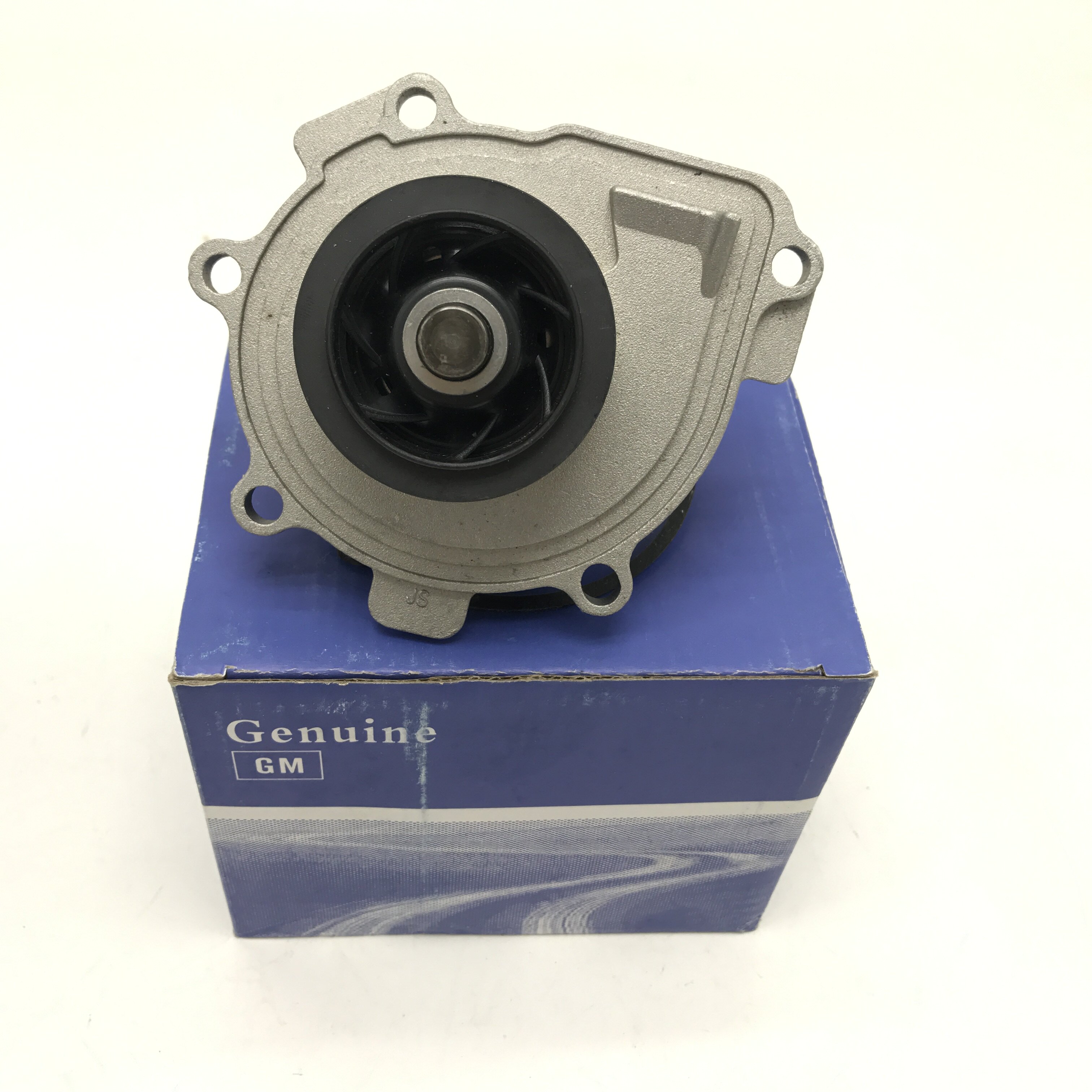 适用于科鲁兹英朗景程迈锐宝君威16t发动机冷却水泵水泵