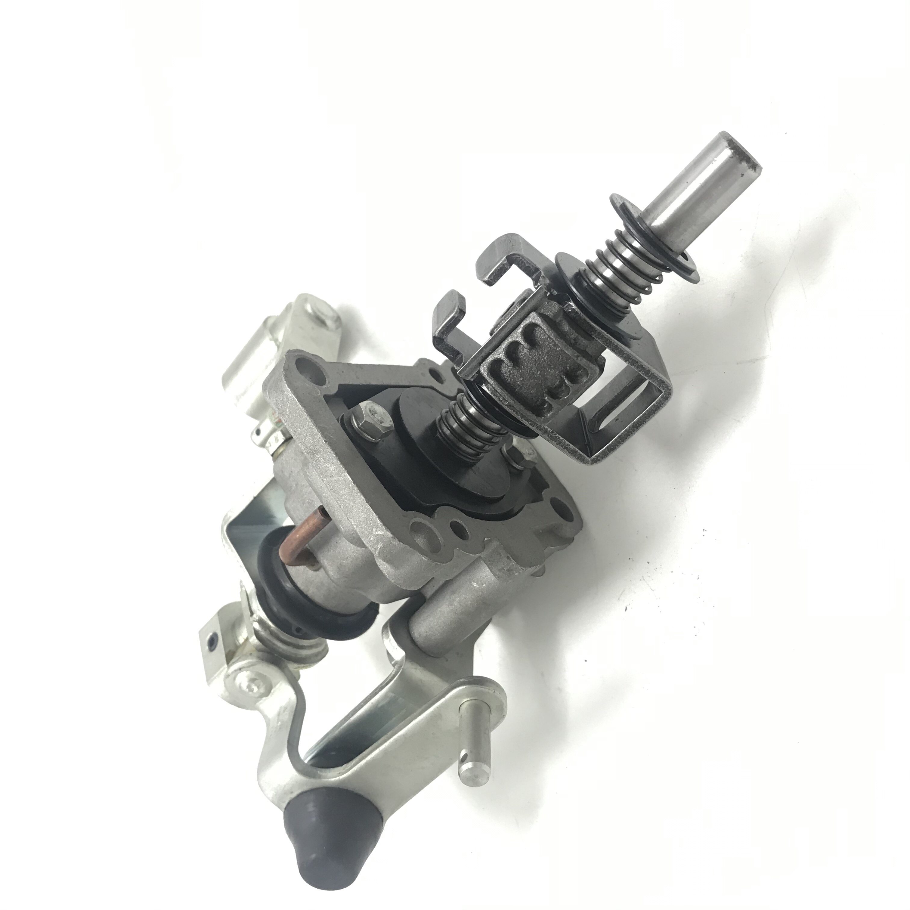 换挡机构适用于新赛欧赛欧名爵mg3amt轴盖变速箱变速箱