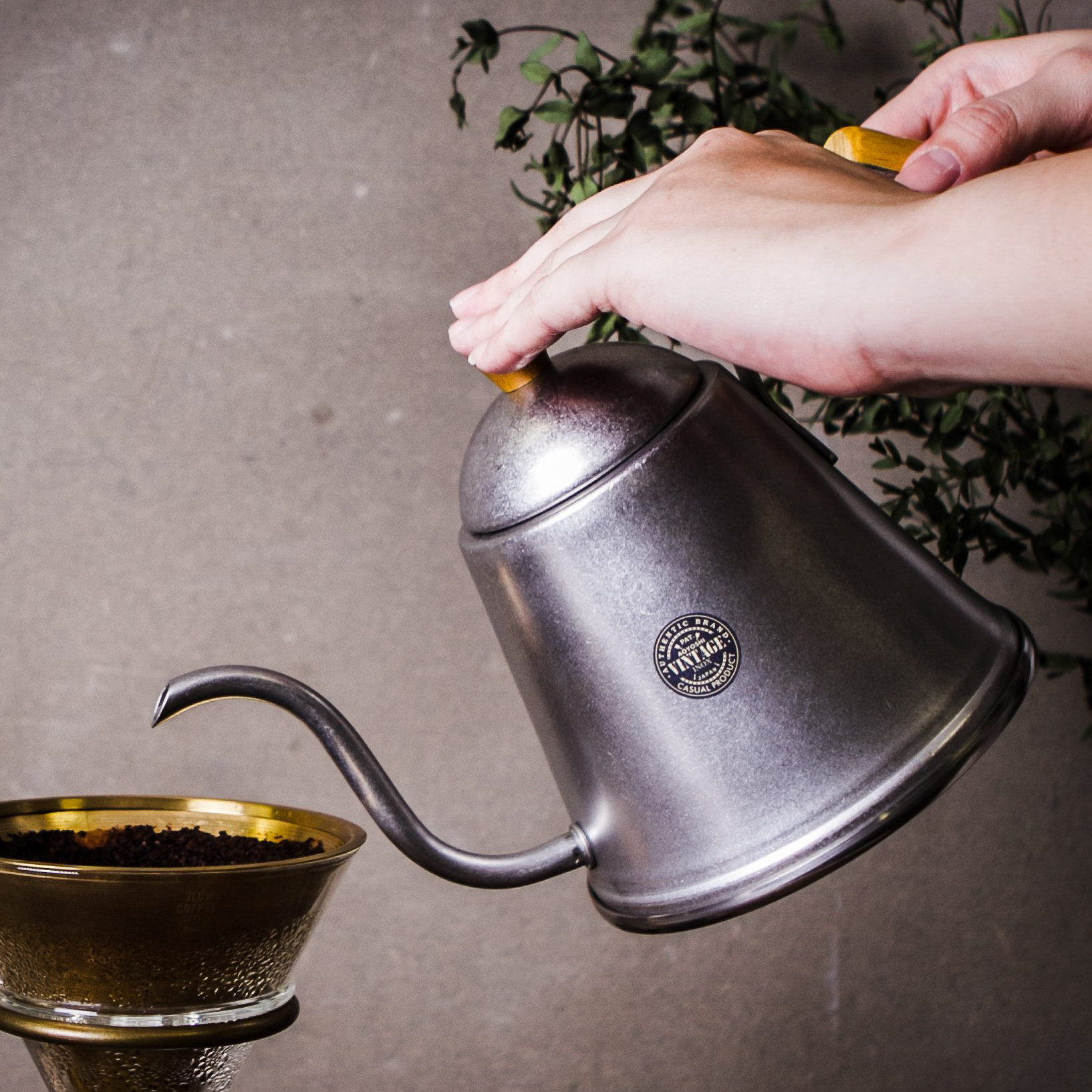 日本制作所aoyoshi不锈钢细口长嘴手冲壶咖啡壶复古烧水壶咖啡壶