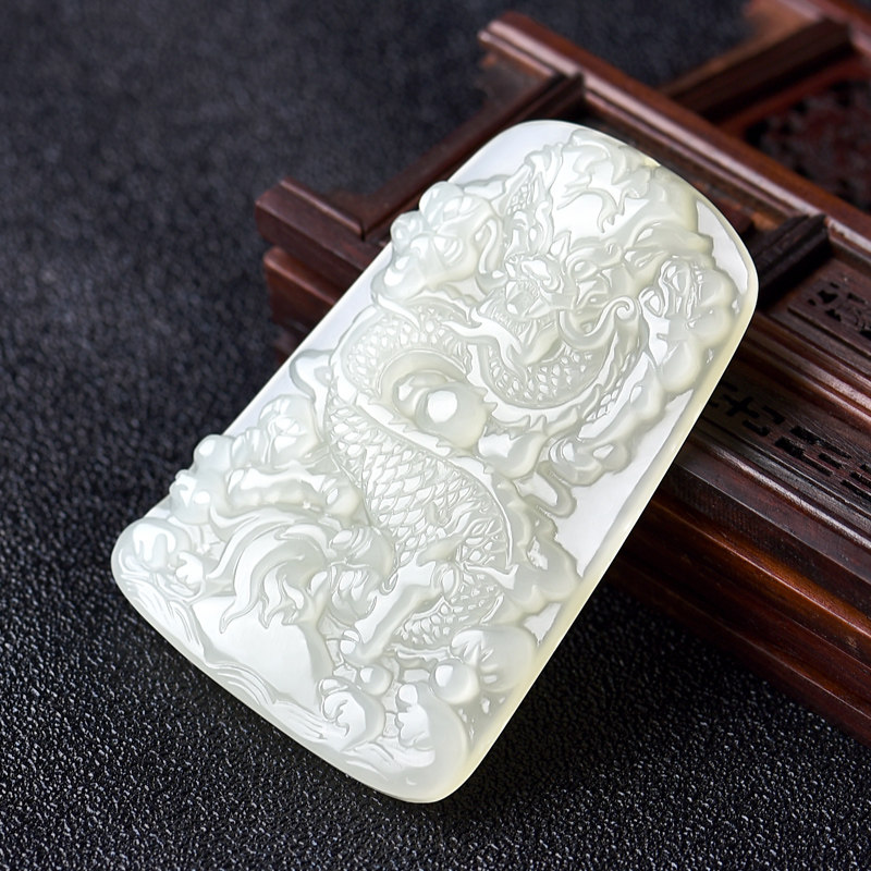 芊雅生肖玉器玉石玉牌龙玉牌项链霸气白玉吊坠颈饰