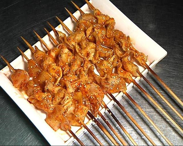 齐齐哈尔烤牛肉 烤牛腩筋 牛筋皮子 东北烤肉 牛筋皮 打了筋 宫后