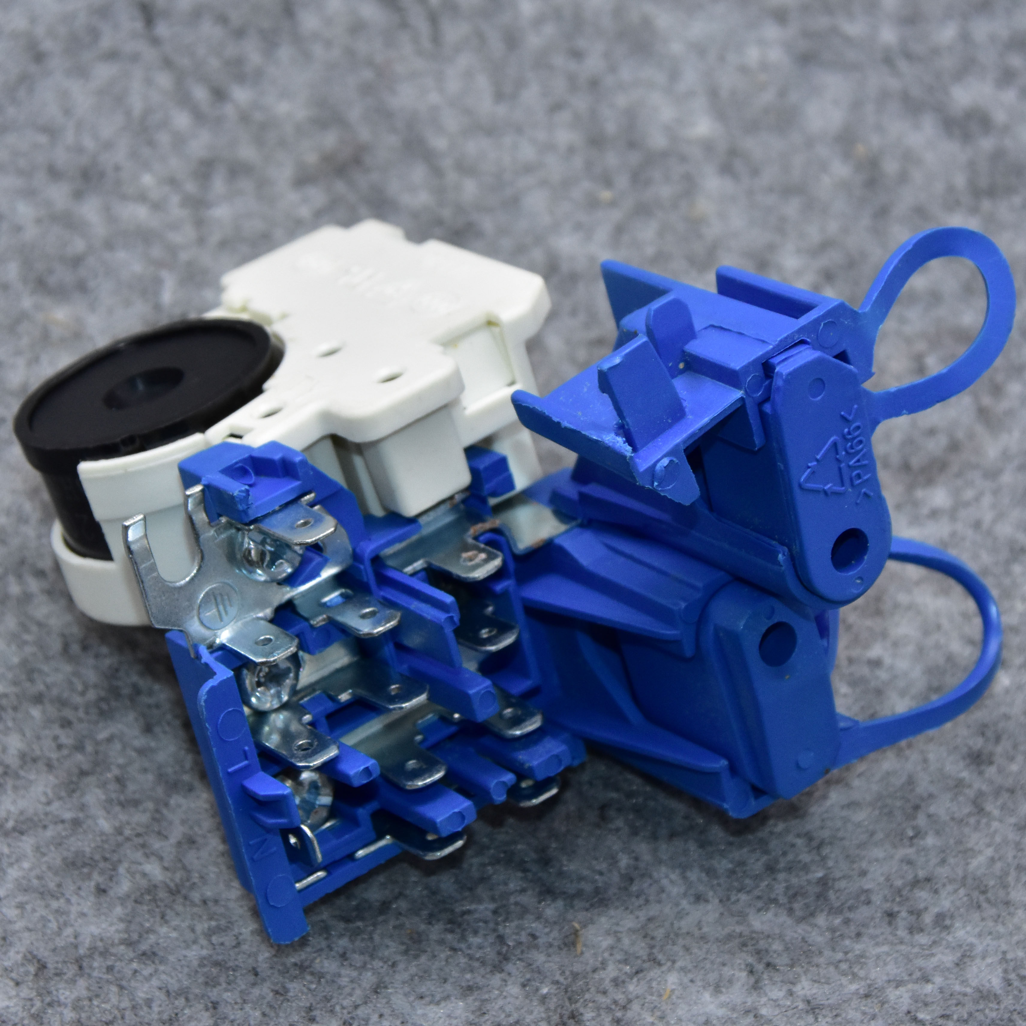 适用于海尔电冰箱压缩机启动器冰箱ptc一体化起动保护器8100带架