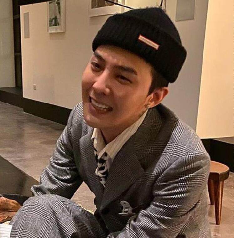 gd权志龙同款pmo胸针针织纯色毛线帽瓜皮帽帽子