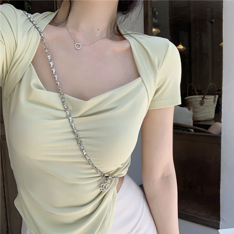 大码胖MM方领锁骨短袖t恤女夏薄款设计感不规则修身辣妹短款上衣