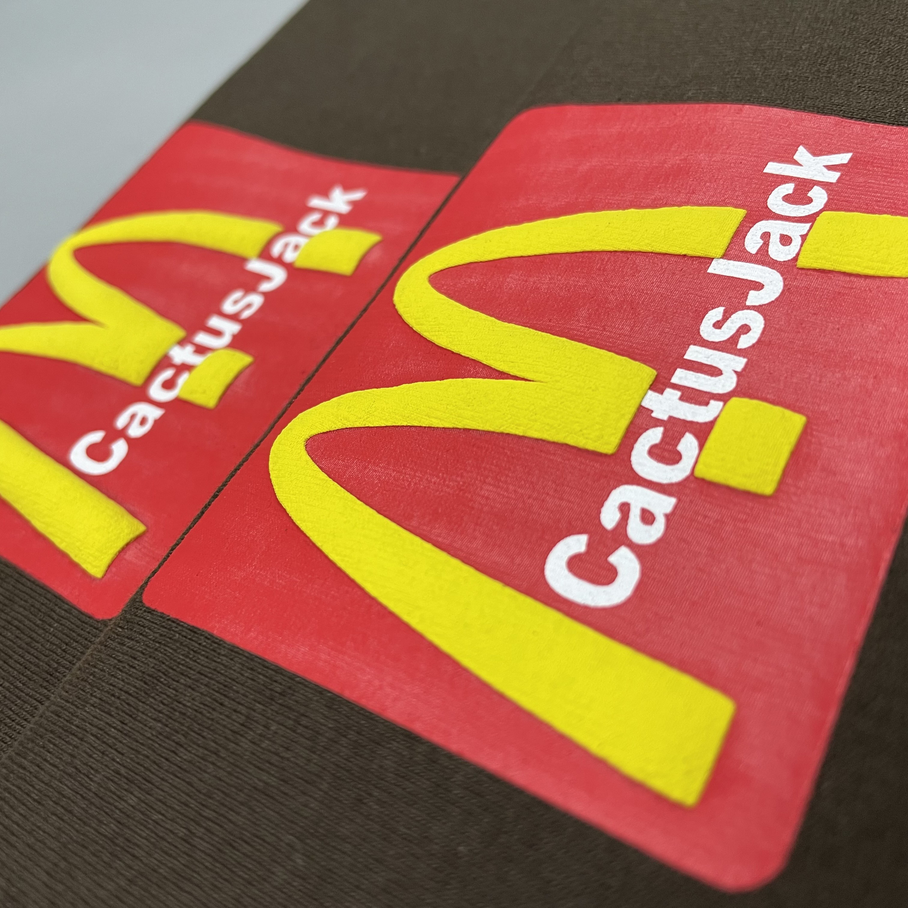 travisscott麦当劳ts棕色发泡印花cactusjack短袖t恤